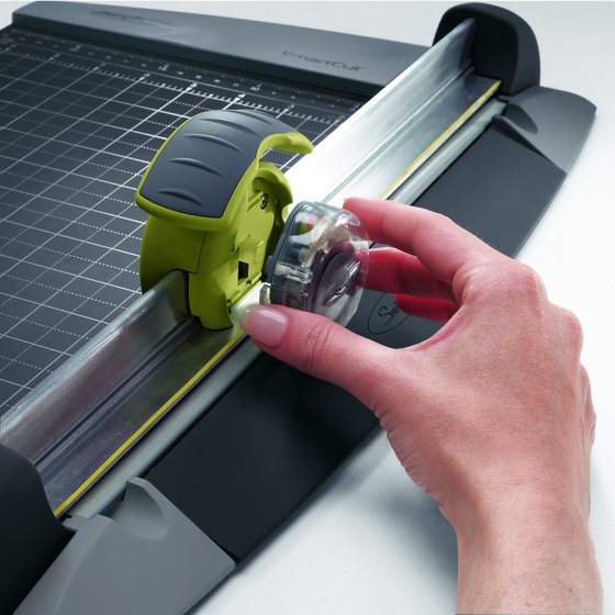 Swingline Trimmers Rotary Trimmers Swingline® SmartCut® EasyBlade